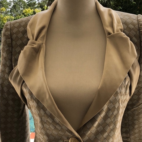 Armani Blazer sz40 - Picture 2 of 6